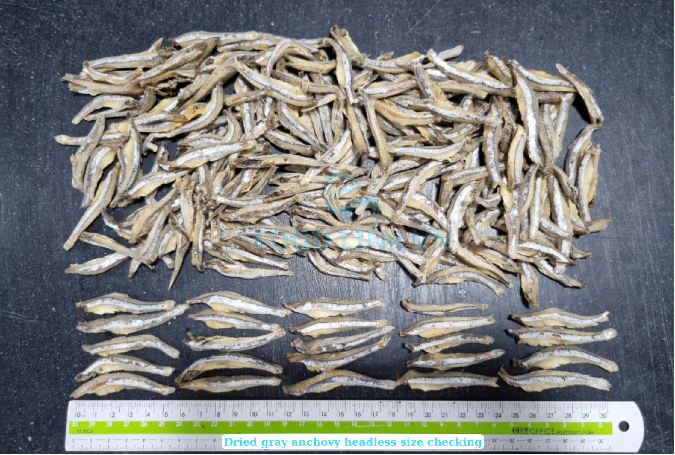 Dried Gray Anchovy